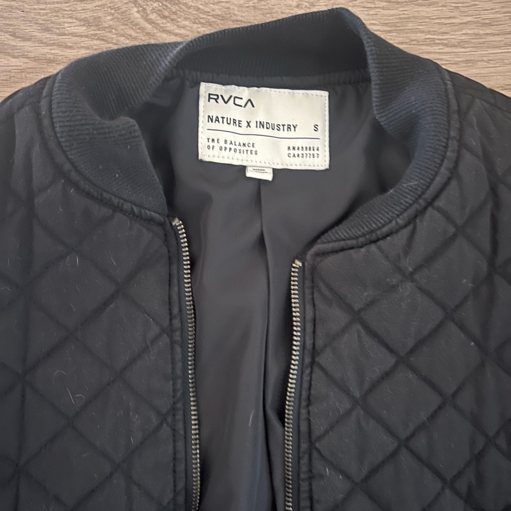 RVCA women Black Quilted Bomber Jacket